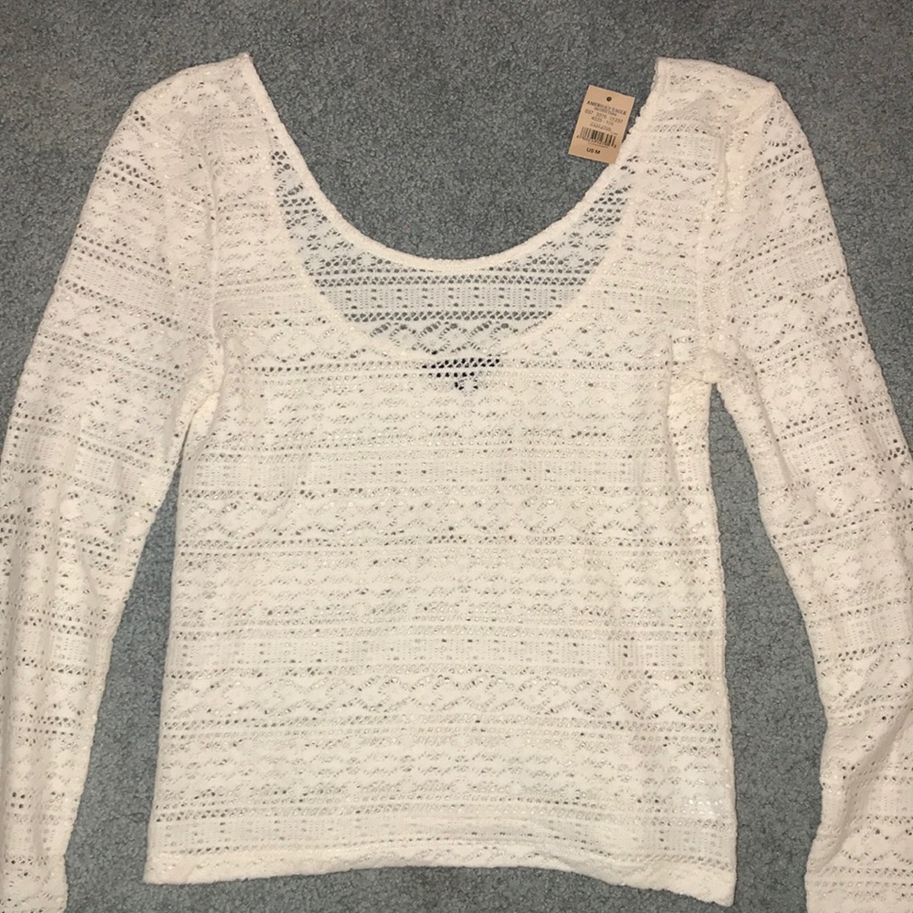 American Eagle Off-white top